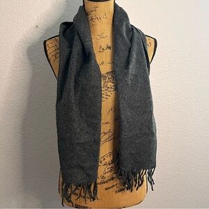 Classic Charcoal Gray Men's or woman’s Scarf 100% wool
